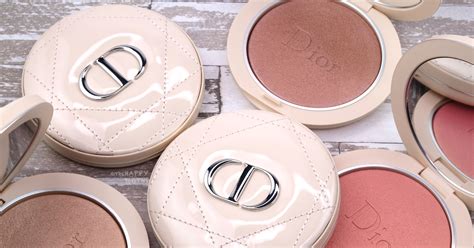 christian dior highlighter powder